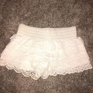 american rag scalloped shorts